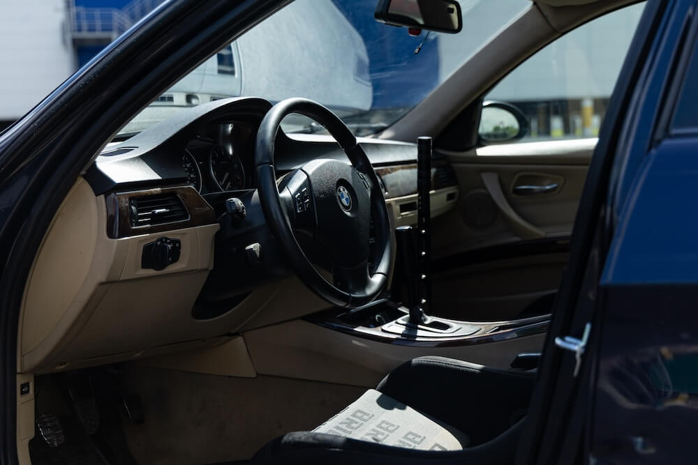 BMW E90 - САЛОН